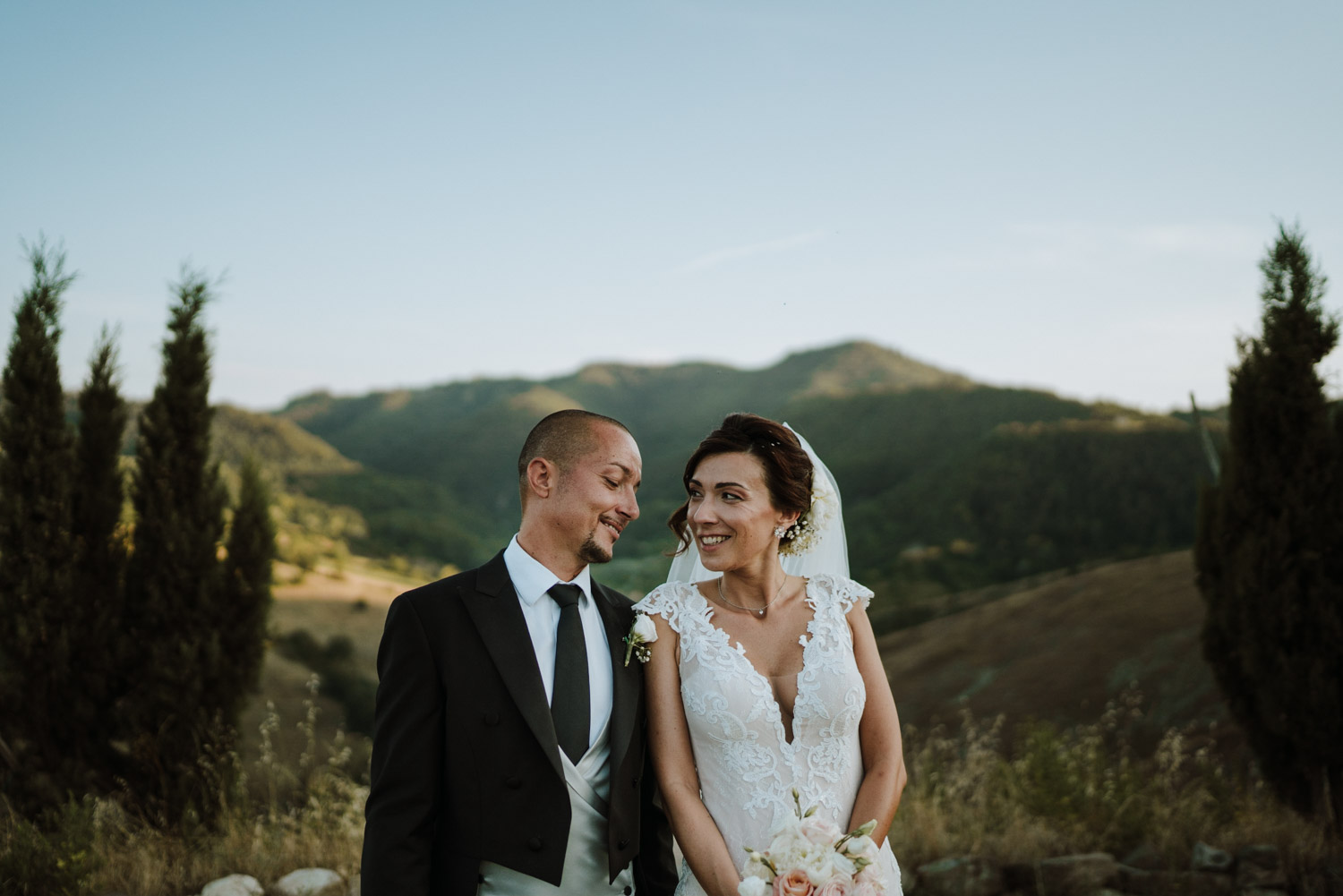 Fotografo matrimonio borgo Votigno